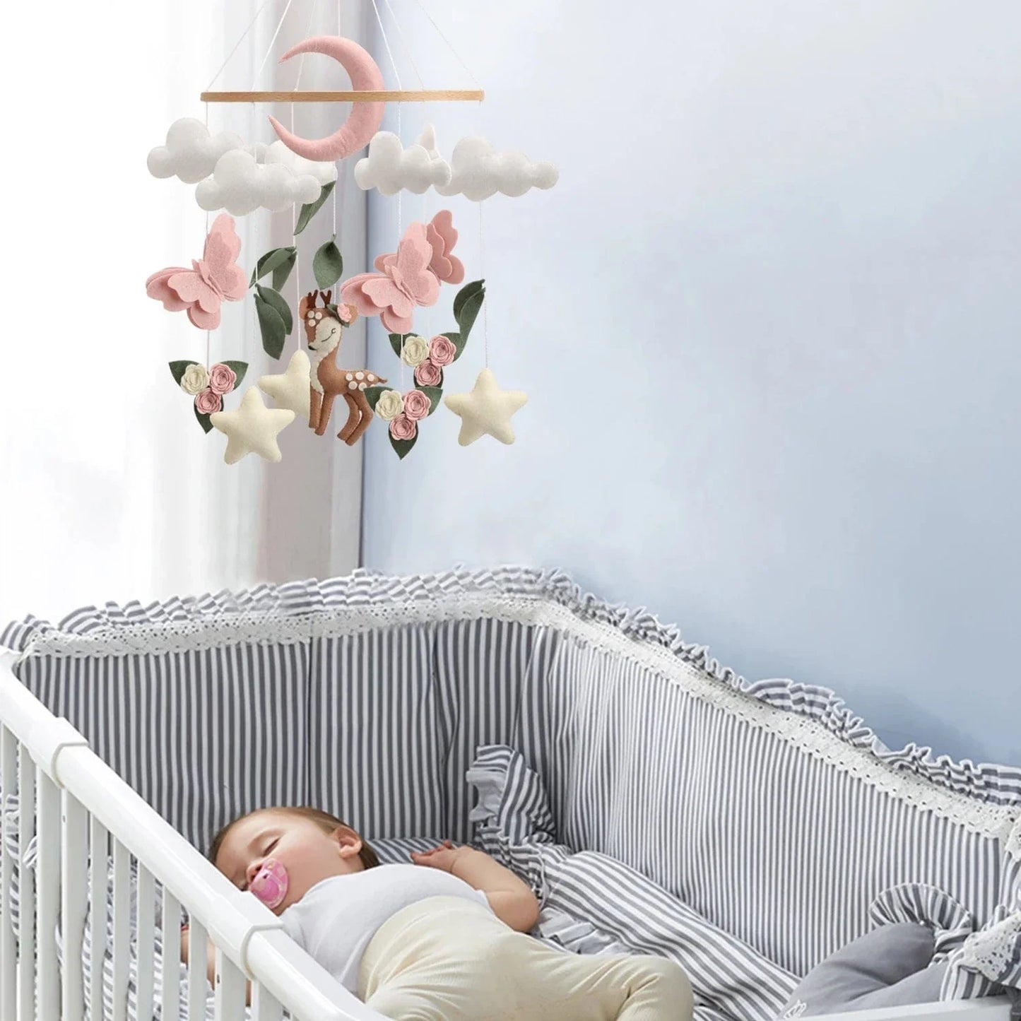 Mobile Lit Bébé Fille