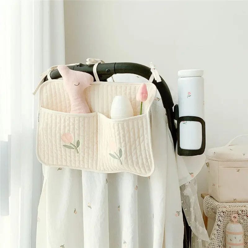 Rangement suspendu pour berceau et poussette